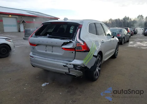2021 Volvo Xc60 T5 Inscription z USA, uszkodzony, nr VIN YV4102RL1M1753613